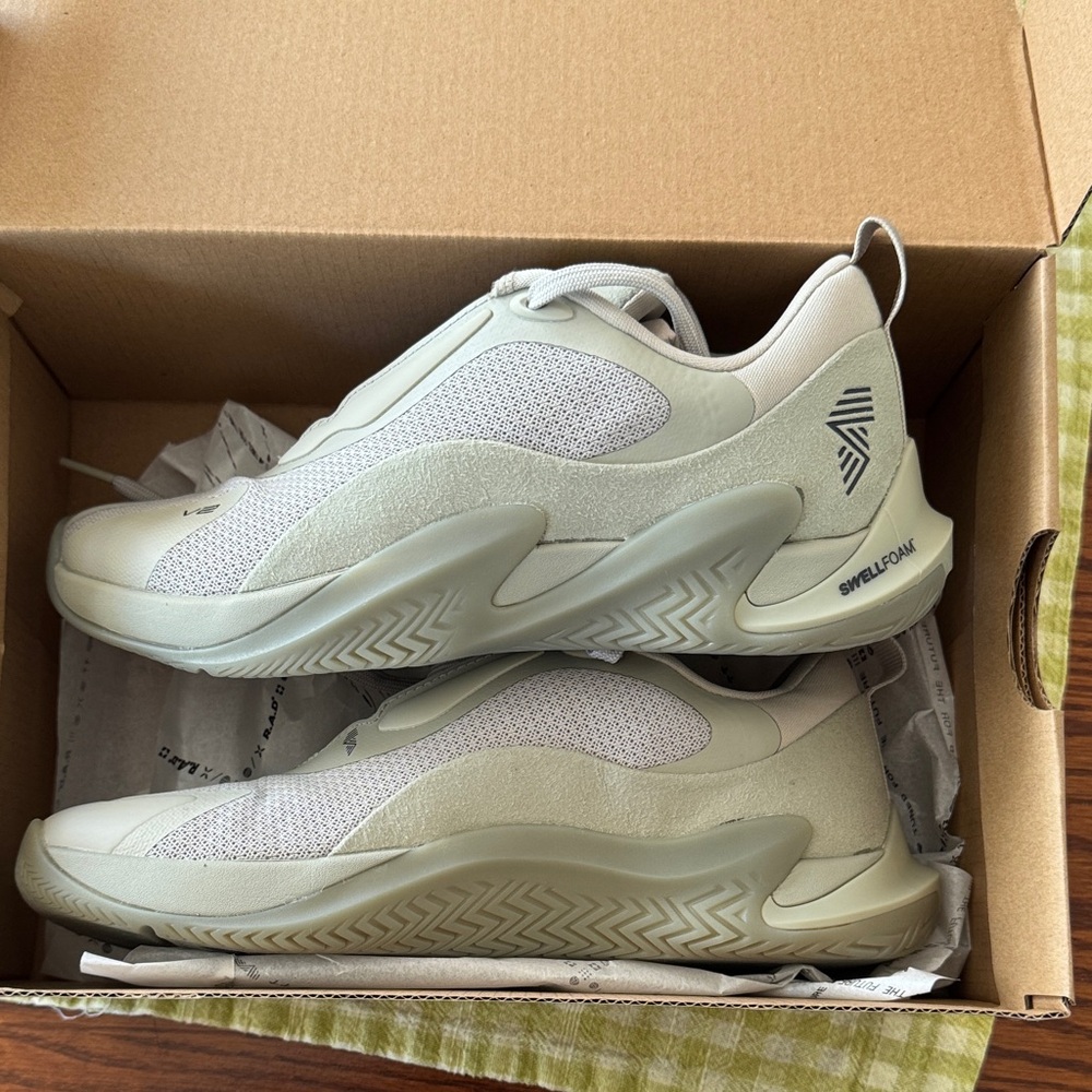 R.A.D. One V2 - Picture 4 of 11